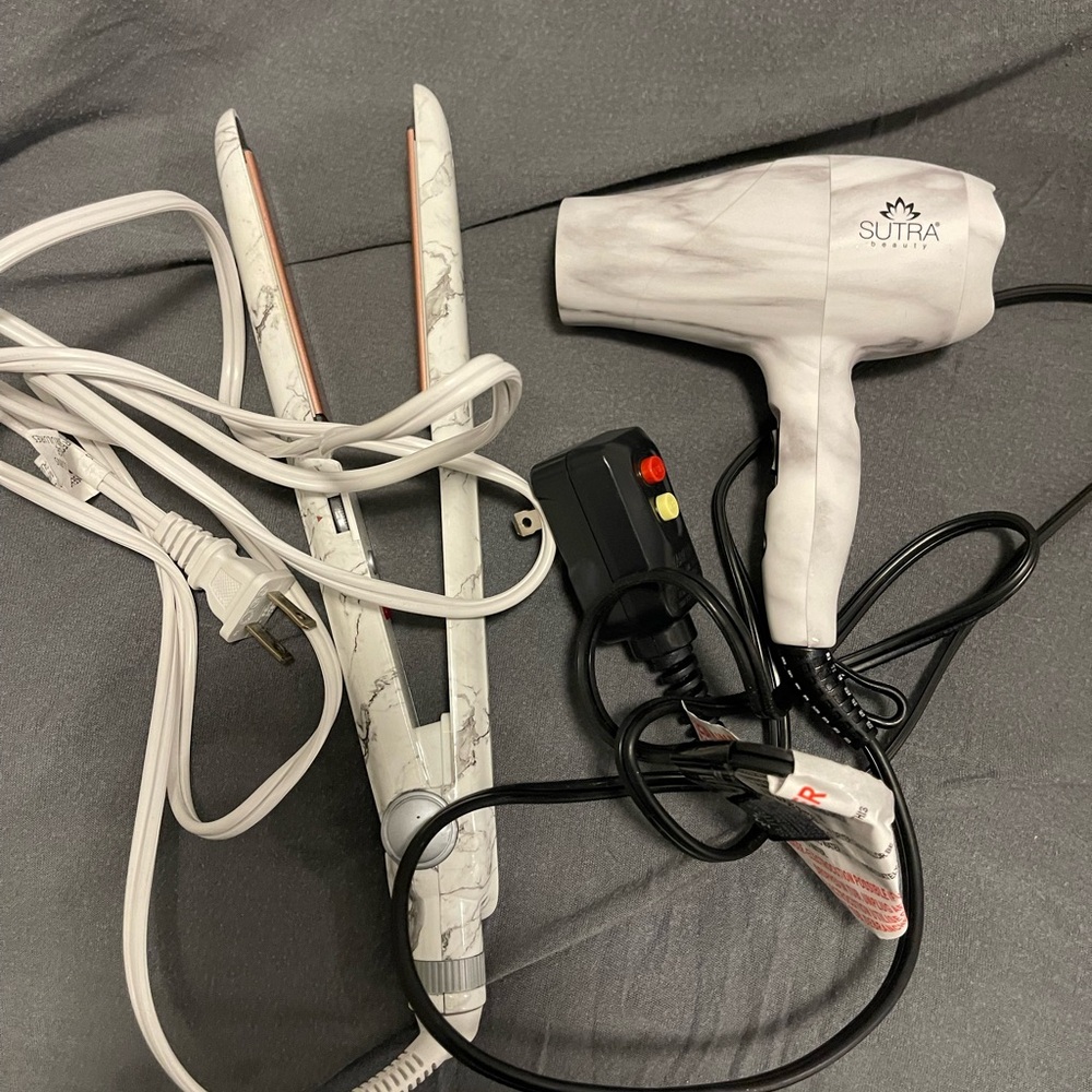 Travel Set Blow dryer and straightener